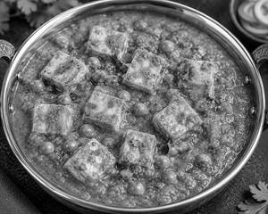 Matar Paneer