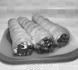 Cream Roll( Per Piece )