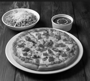 Mixveg Pizza 7"+VegCheeseMaggi Combo+Chef Special sauce Dip