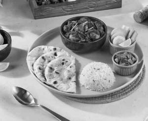 Bhuna Chicken+4 Butter Roti+rice +salad+achhar