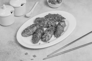 Tibetan Chicken Pan Fried Momo (6pcs)