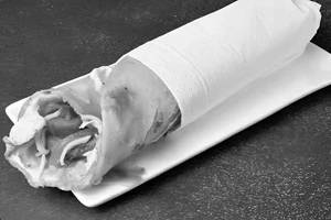 Egg Schezwan Roll