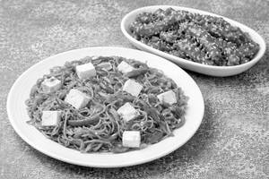 Paneer Chowmein + Honey Chilli Potato Combo