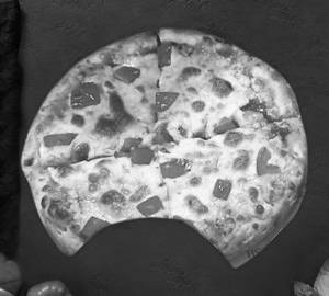 Cheese and tomato pizza