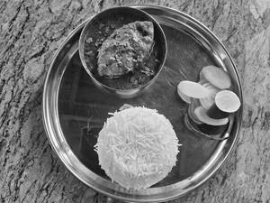 FISH CURRY WITH RICE / ROTI