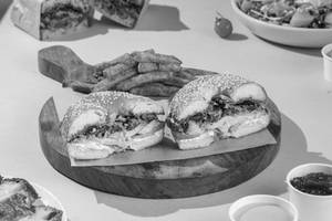 Bagel Pesto Sandwich