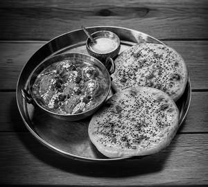 Kashmiri Dum Aloo Kulcha Combo