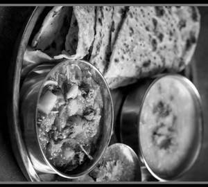 Roti sabji thali
