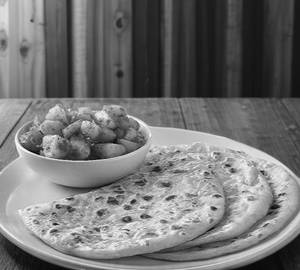 Roti (3) With Potato Fry
