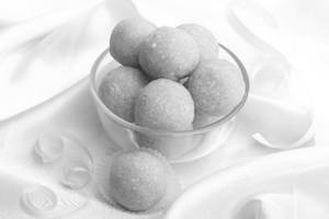 Motichoor Laddu