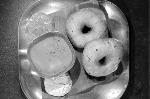 Medhu Wada