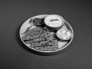 Alsi Ka Paratha (vegan)