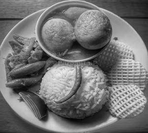Egg Thali