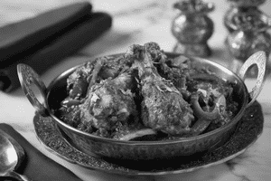 Chicken dopiyaza  [4 pieces]
