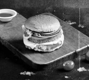 Classic Veg Tikki Burger