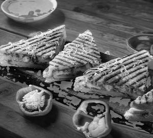Veg Cheese Grill Sandwich