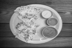 Onion Corn Capsicum Uttapam