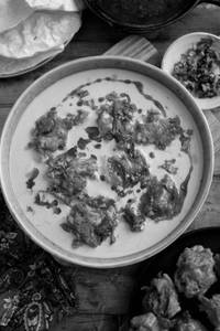 Kadi Pakoda