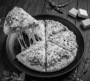 Veg Royale Pizza"8"
