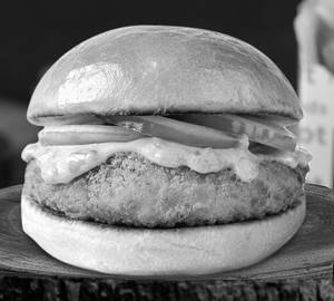 Crispy Aloo Tikki Burger