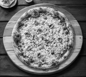 Cheesy Corn Pizza [8 Inches]
