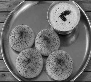 Karam Idli [4 Piece]
