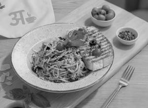 Classic Spaghetti Aglio E Olio Veg
