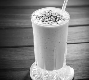 Avocado pista shake