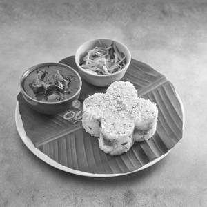 Masala Puttu with Chicken Curry