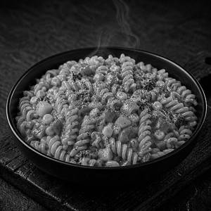 Tangy Red Sauce Pasta