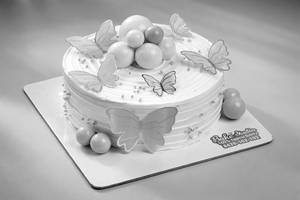 Fancy Strawberry Cake 500gm