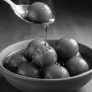 Hot Gulab Jamun [1 Piece]