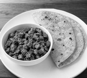 Bhindi Ki Sabji With 4 Plain Roti