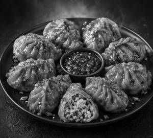 Schezwan chicken momos