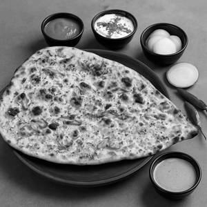 Green Chilli Naan