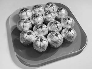 Kaju Laddu