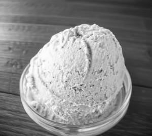 Strawberry ice cream