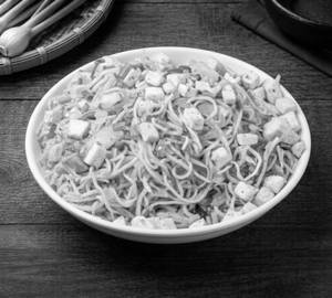 Paneer Hakka Noodles
