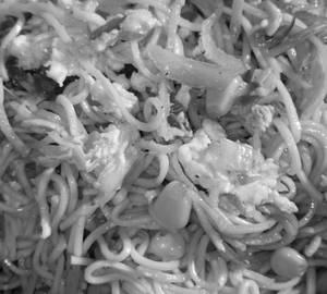Egg chowmein