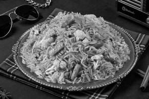 Climax Raja Vegetable Biryani (Serves 1 - 530gms)