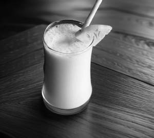 Pineapple lassi