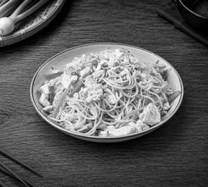 Egg Hakka Noodles