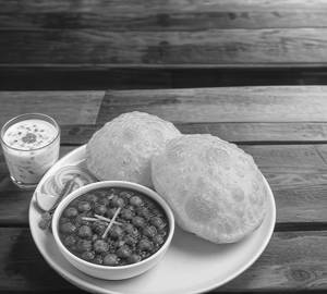 Chole Bhature 