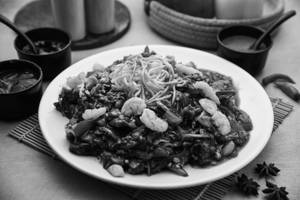 Mixed Pan Fried Noodles