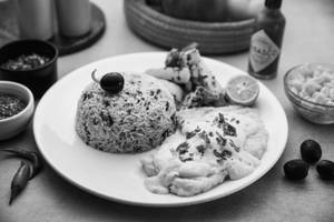 Grilled Fish Lemon Butter Sauce