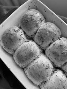 Cheese pull and tear garlic bun