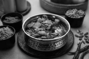 Mutton Do Pyaza (4pcs)