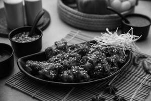 Sesame Chicken (10pcs)