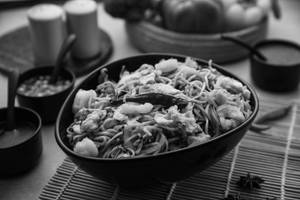 Prawn Schezwan Noodles