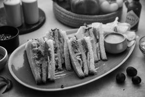 Veg Club Sandwich